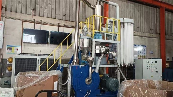 Plastic Grinder Mill Machine high quality